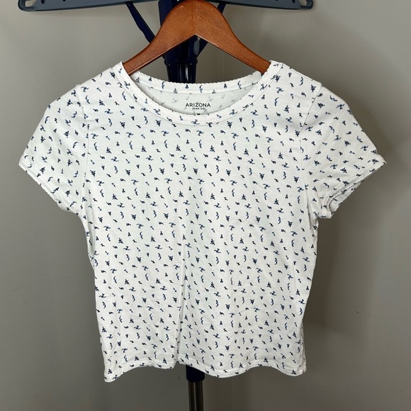 Arizona Jean Company Black and White Fitted Short Sleeve Tee - Picture 1 of 5